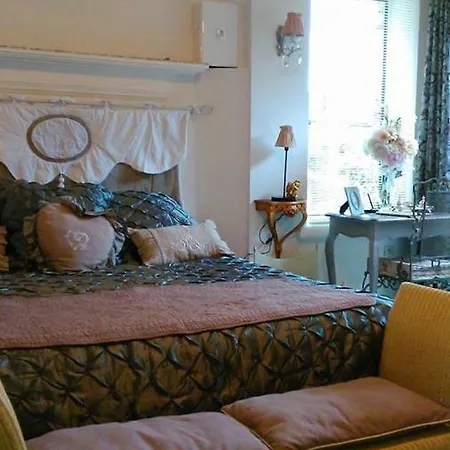 Bed & Breakfast - Chambres D'hotes Castelmau *