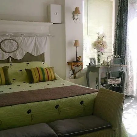- Chambres D'hotes Castelmau