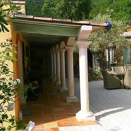 - Chambres D'hotes Castelmau *