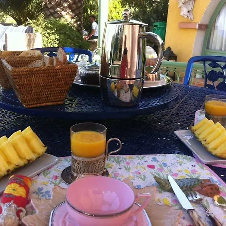 - Chambres D'hotes Castelmau Le Lavandou