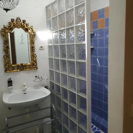- Chambres D'hotes Castelmau